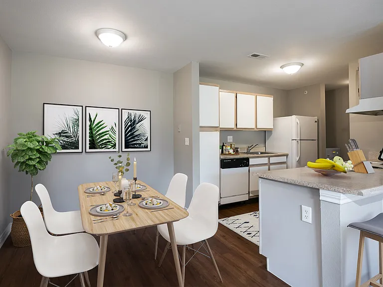 Vida Apartments — Photo 53