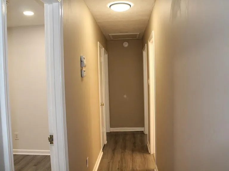 335 Poplar Ave — Photo 10