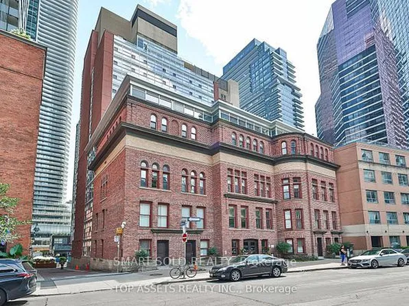 11 Saint Joseph St, Toronto, ON
