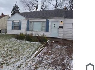 26525 Kathy St, Roseville, MI 48066