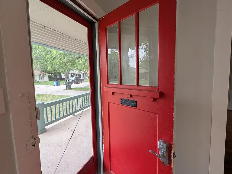 1007 Palm St — Photo 3