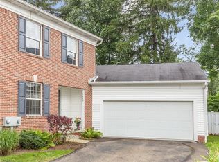 1660 Greenway Rd SE, North Canton, OH 44709