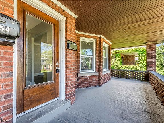 3rd image of 3154 Kensington Rd