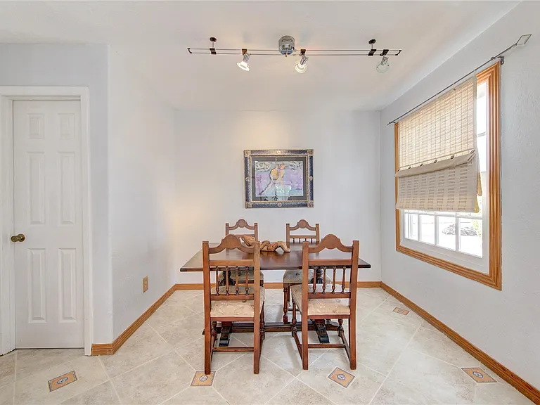 14214 Woodnook Dr — Photo 7