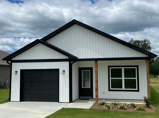 311 W Railroad Ave NE, Hanceville, AL 35077