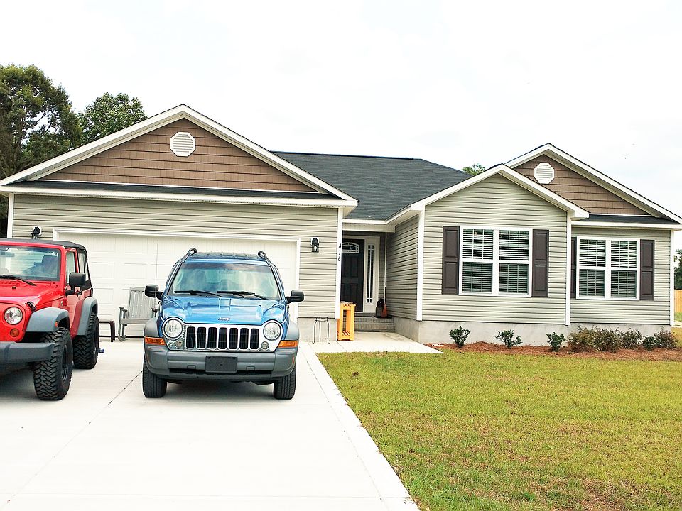 Front of Home with Two Car G