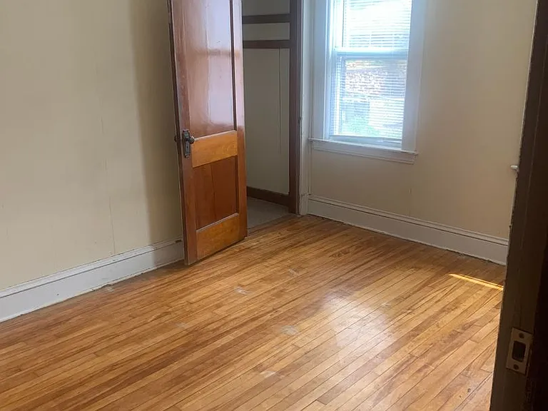 24 Holland Rd. — Photo 19