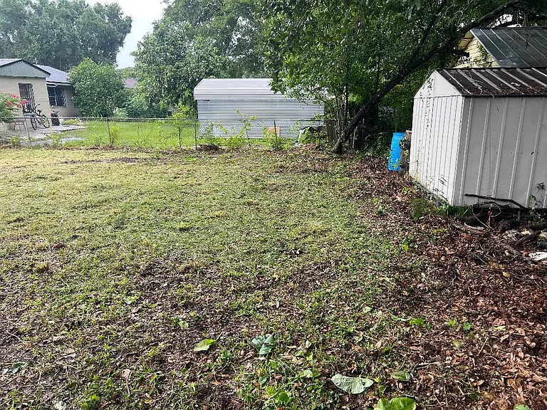 3330 NW Avenue J — Photo 13