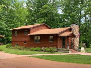 8206 Glencoe Dr, Lake Tomahawk, WI 54539