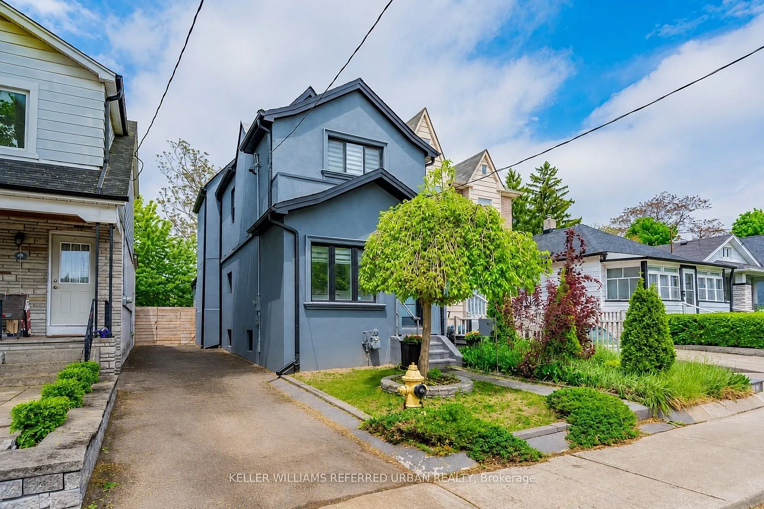 3 bed, $4,350 — Photo 1