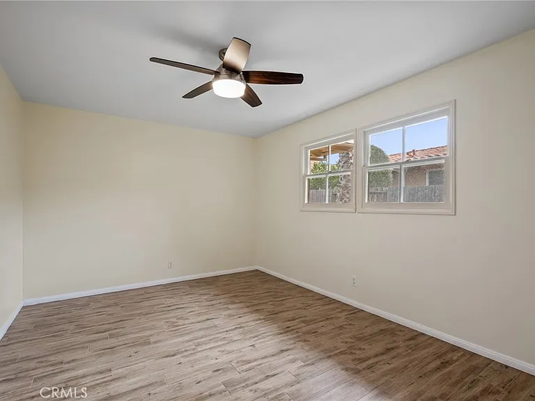 1557 Granvia Altamira — Photo 41