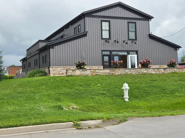 628 Ontario St, Cobourg, ON K9A 3C4