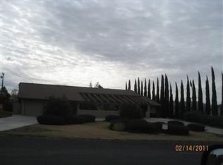 13185 Tawya Rd, Apple Valley, CA 92308