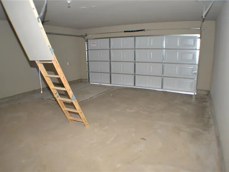 2414 Canyon Creek Dr — Photo 81