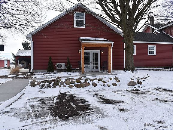 handicap access salon entry