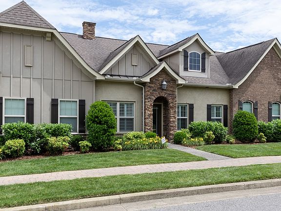 2nd image of 116 Bellingdon Dr