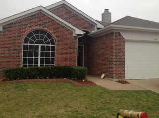6436 Bay Lake Dr, Fort Worth, TX 76179