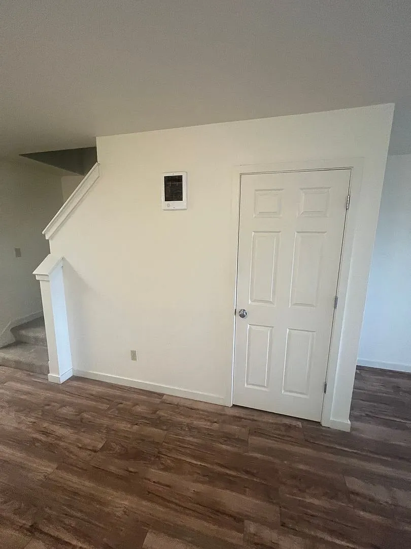 Corey Commons Apartments — Photo 3
