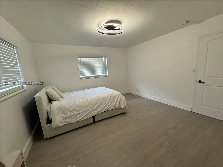 5921 Garfield St #2 — Photo 29