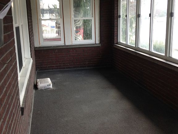 5th image of 1655 Lincoln Way