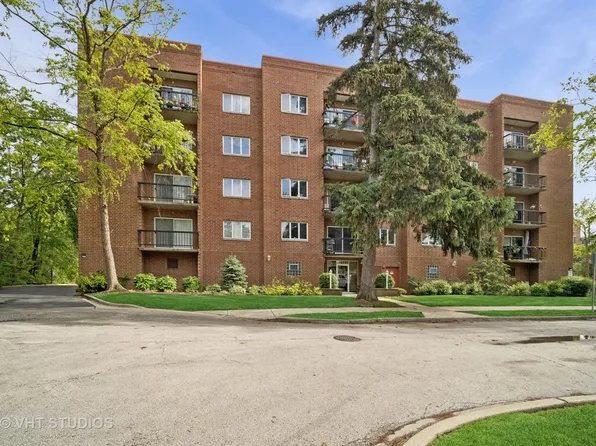 1653 River St APT 405, Des Plaines, IL 60016