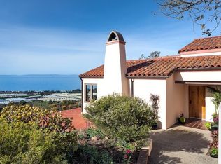 1990 Arriba Dr, Carpinteria, CA 93013