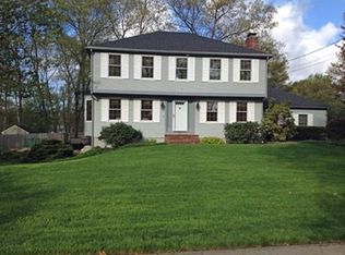 11 Rocky Knoll Dr, North Attleboro, MA 02760