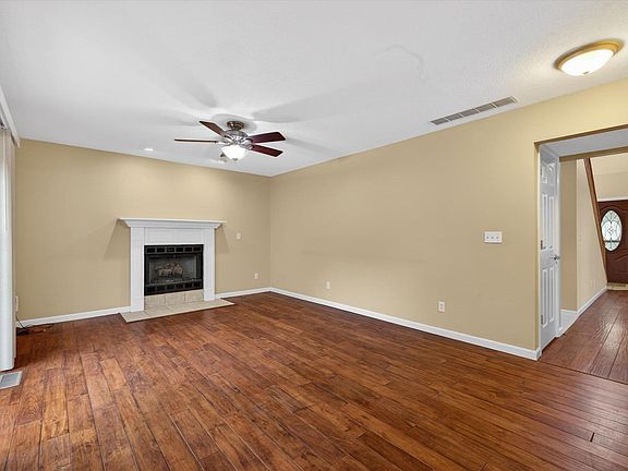 5th image of 2683 S Isabel Ct