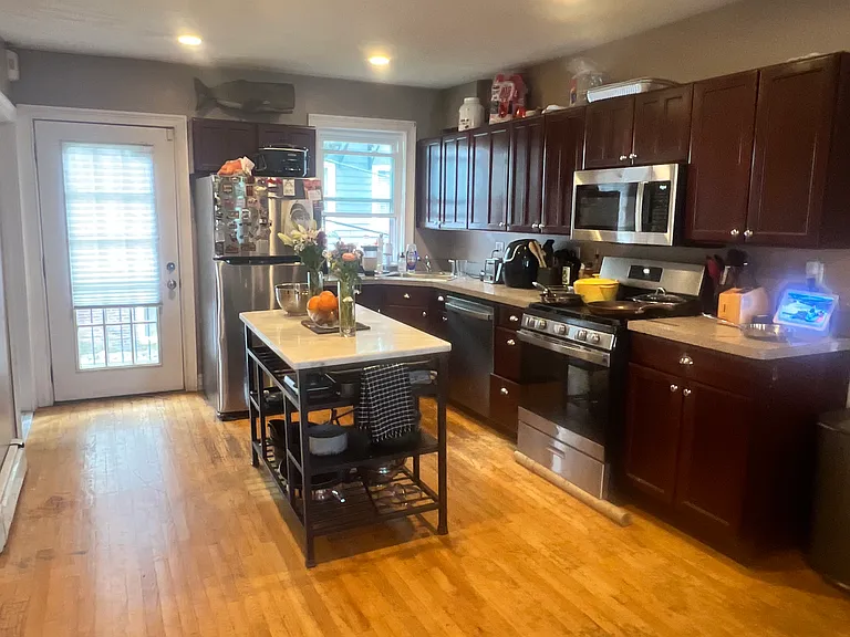 263 Bolton St #2 — Photo 14