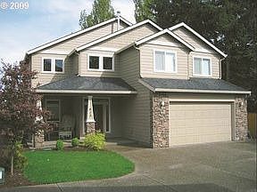 2nd image of 415 NE 169th Ave