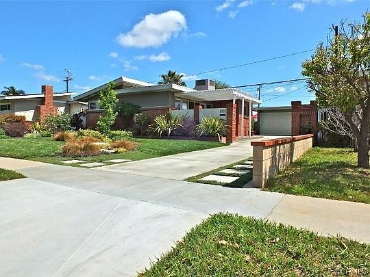 1st image of 3232 Charlemagne Ave