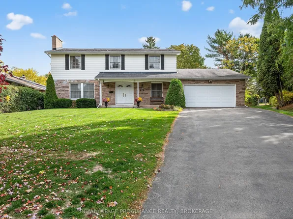 259 Fairway Hill Cres, Kingston, ON K7M 2B5