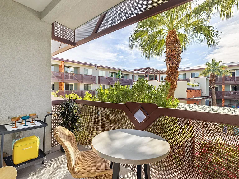 The Standard Scottsdale — Photo 14