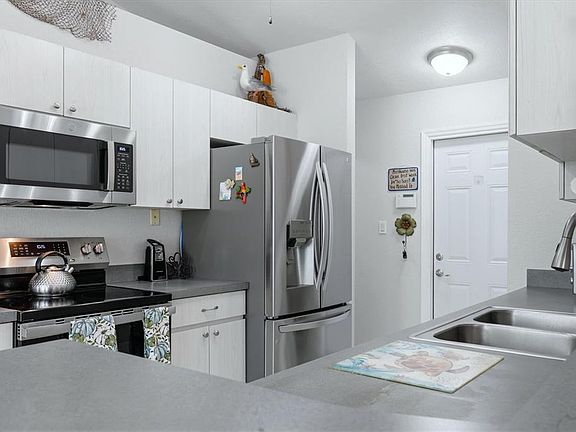 5th image of 4036 Elvington Rd