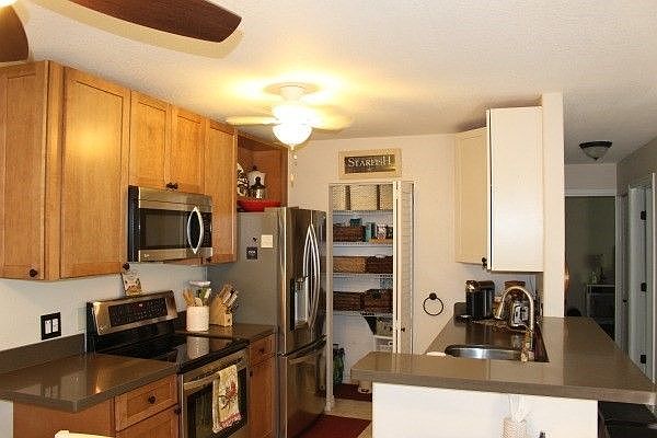 1st image of 75-6081 Alii Dr APT H102