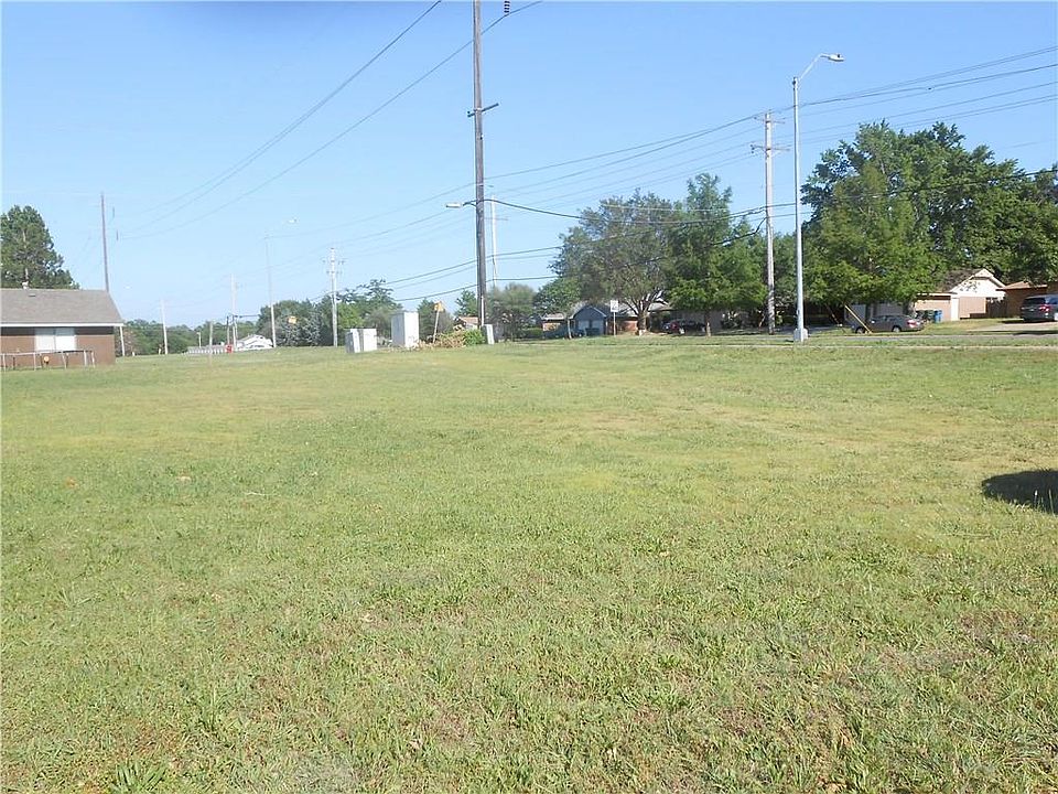 1st image of 3800 Rosewood Ct Lot 1