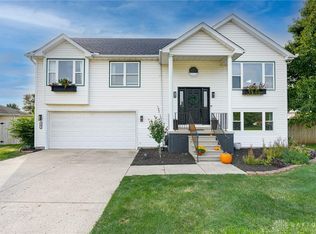 757 Glenwood Dr, Jamestown, OH 45335