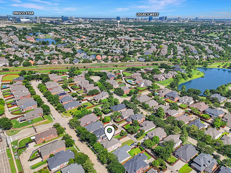 4227 Republic Dr — Photo 2