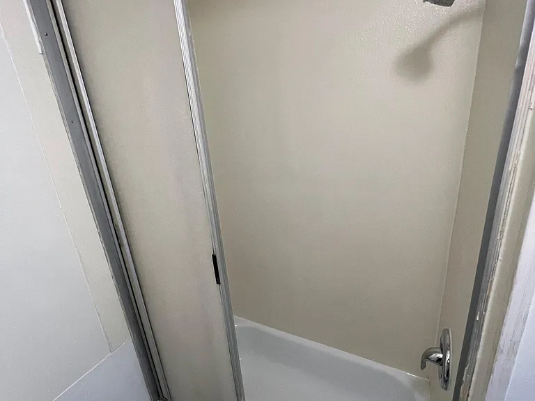 401 W Jackson St #8 — Photo 8