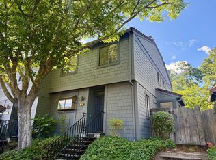 46 Aronia Ln, Novato, CA 94945