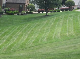Cooper Dr, Saint Clairsville, OH