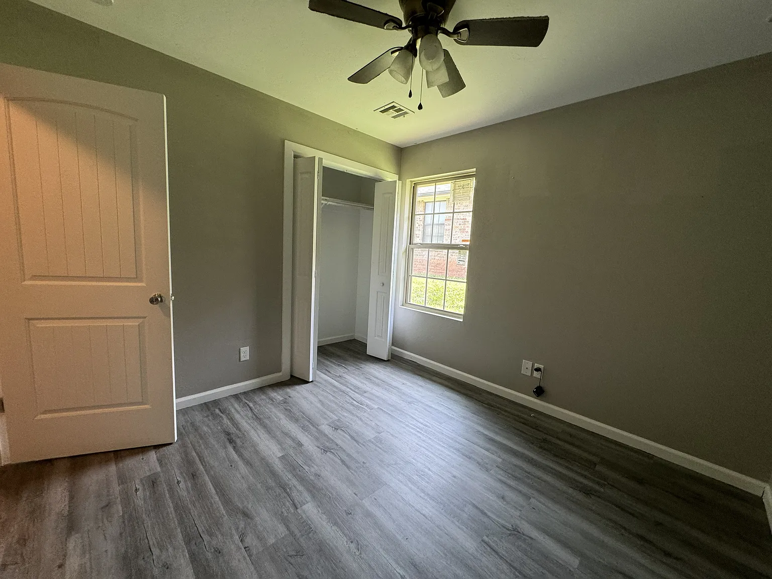 3 bed, 1180 sqft, $1,200 — Photo 4