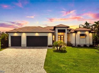 3030 SW 24th Ave, Cape Coral, FL 33914