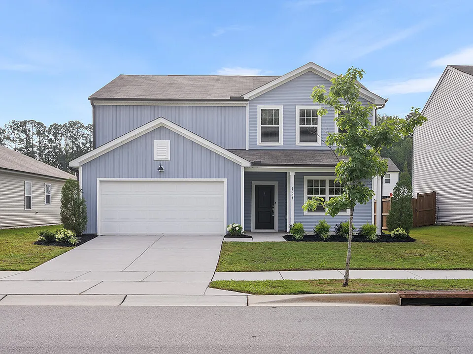 1504 Garden Passage Dr