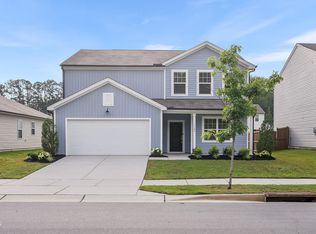 1504 Garden Passage Dr, Raleigh, NC 27604
