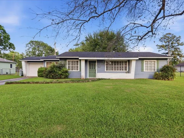 730 Yount St, Beaumont, TX 77706