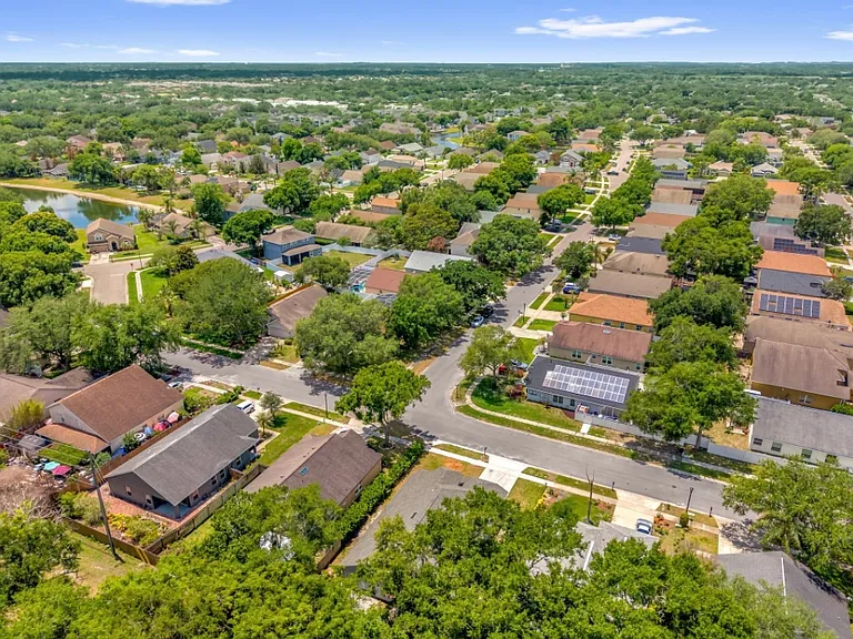 608 Bridge Creek Blvd — Photo 31