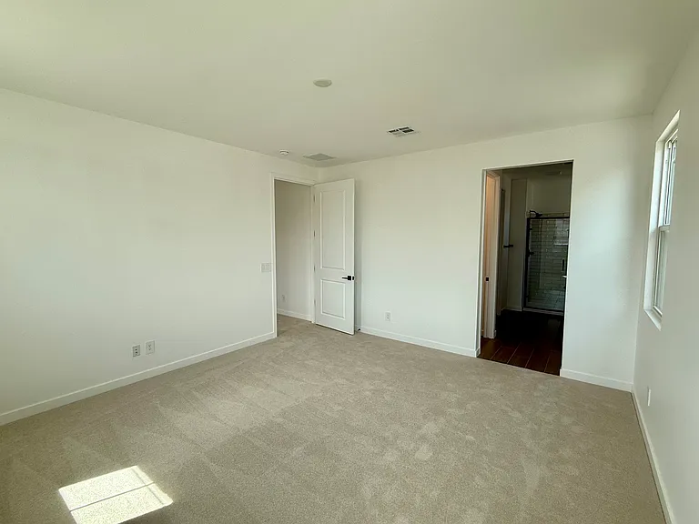 2345 E Stephens Ct — Photo 16