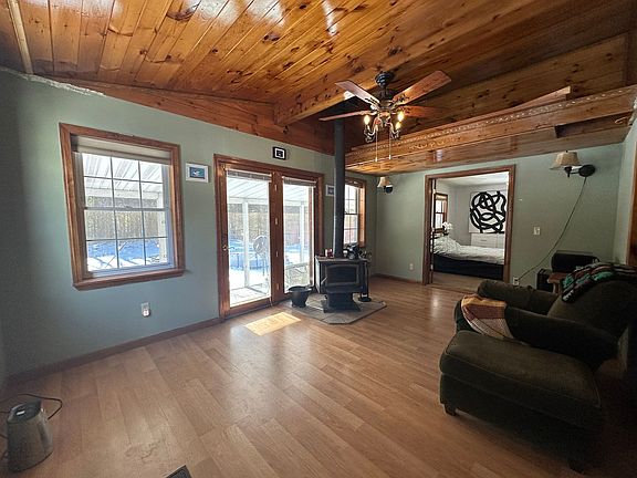 2nd image of 251 Sandy Birch Rd