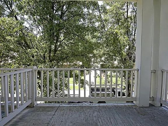 4th image of 662 S Barbee Way #C